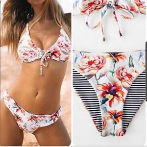 Cupshe reversible floral/stripped bikini size XL